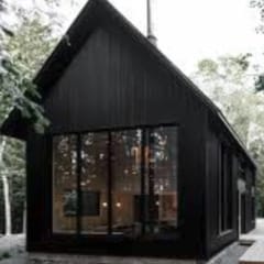 Midnight Hollow | Modern Getaway