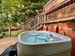 Cozy Cabin in Redwoods | Hot Tub - Image 2
