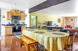 Spacious 4BR Fennville Farmhouse w/ Pool Table - Image 4