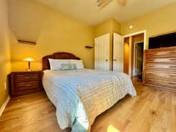 3BR Retreat w/ Balcony & Lake Access