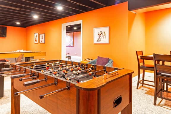 Spacious 5BR Home | Sauna | Game Room |Fireplace - Image 3